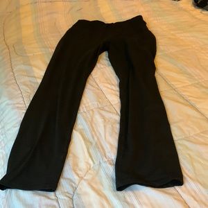 AVIA BLACK COTTON/SPANDEX LEGGINGS…SIZE MEDIUM